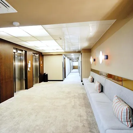 公寓 402 W Pieciogwiazdkowym Royal Tulip 200m Plaza Dobruk 科沃布热格